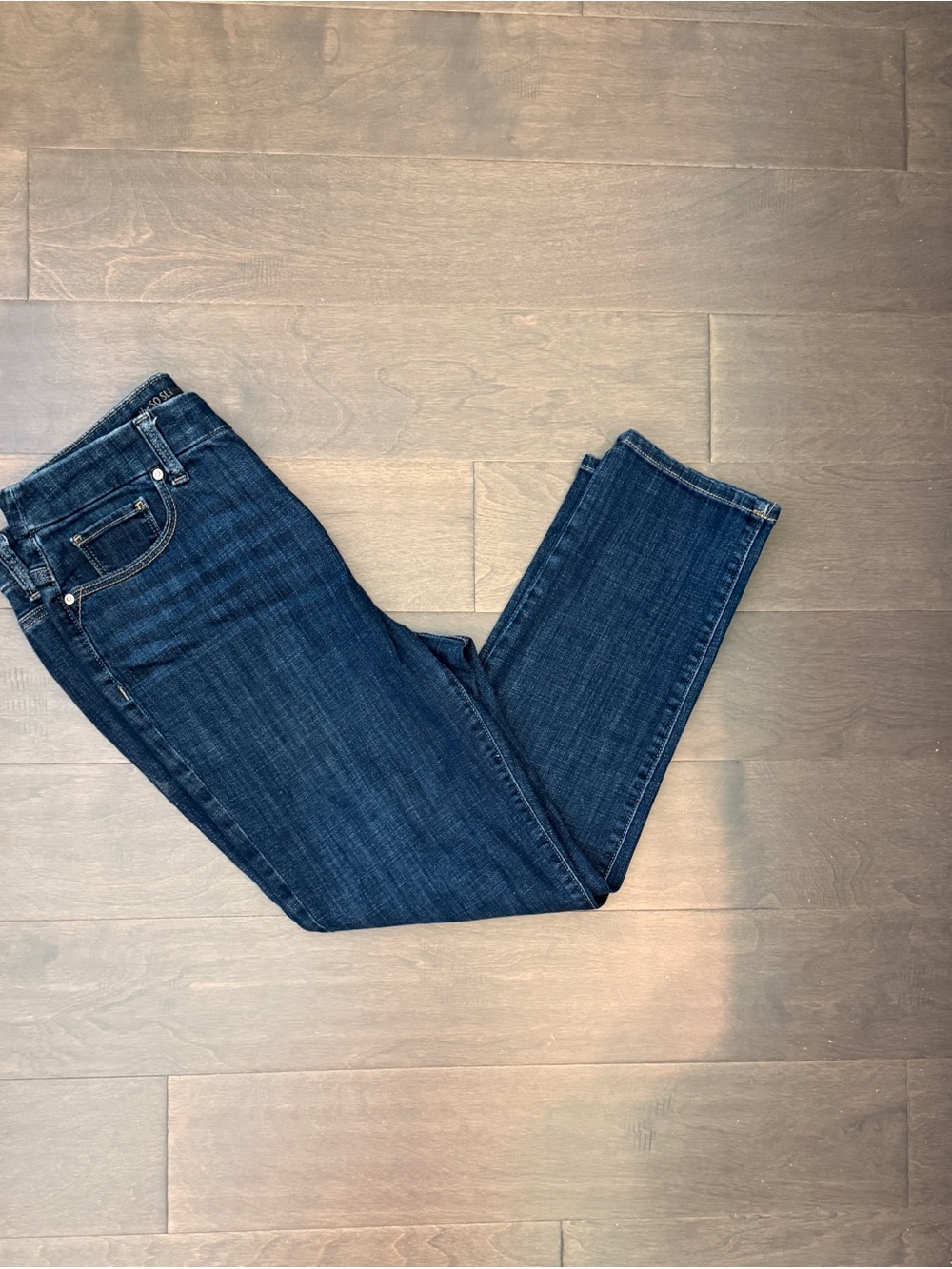 Chico's So Slimming Girlfriend Dark Indigo Cropped Jeans Sz 8 Chicos 1